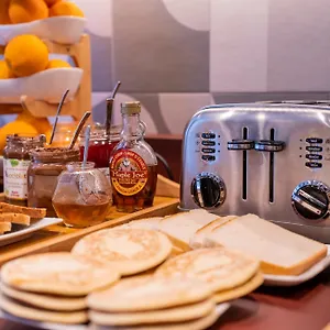 Ibis Styles Montmartre Batignolles Отель